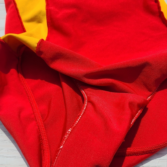 Pandora One Piece Swimsuit Bathing Suit Red With Yellow Stripe Large - Picture 9 of 9